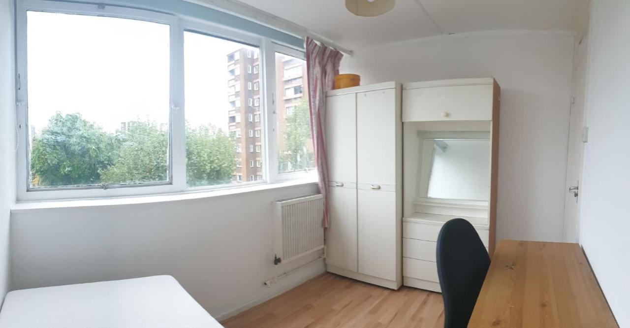 Elephant & Castle - Zone 2 - Private Rooms - Shared Bathroom ロンドン エクステリア 写真